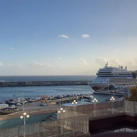 Marina Club Traveller Hideaway *