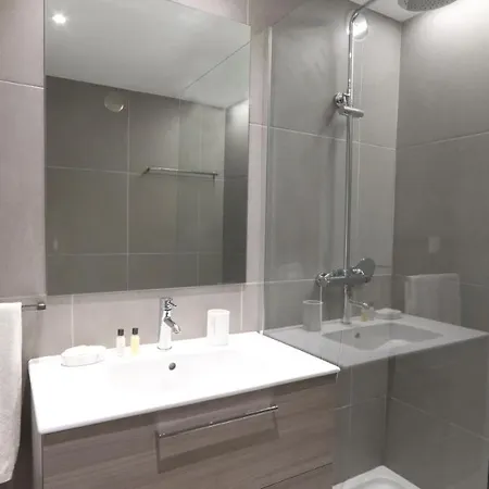 Marina Club Traveller Hideaway