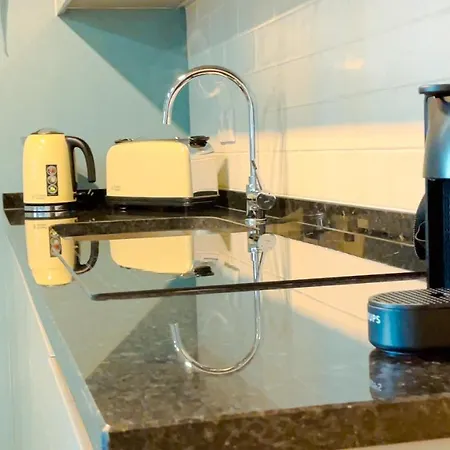 Marina Club Traveller Hideaway Apartament Funchal (Madeira)