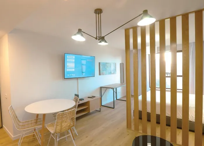 Marina Club Traveller Hideaway * פונשל