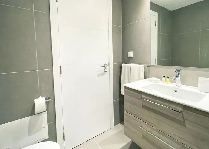 Marina Club Traveller Hideaway 公寓 *